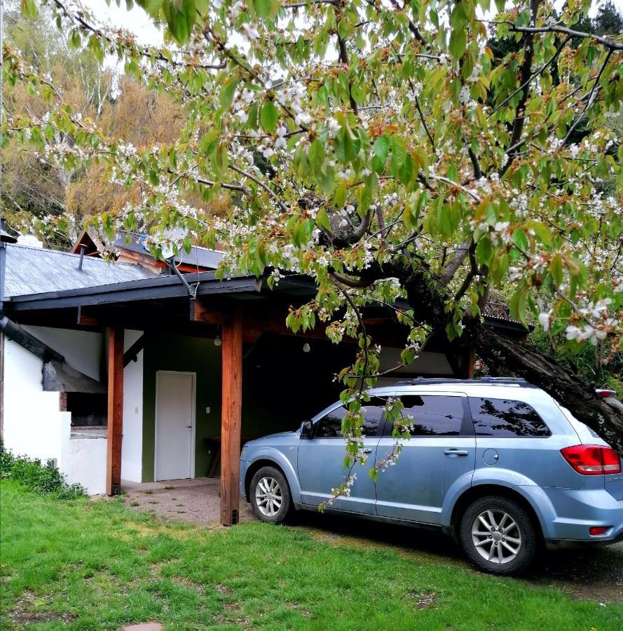 Wesley House Hosteria Boutique San Martin de los Andes Exterior photo